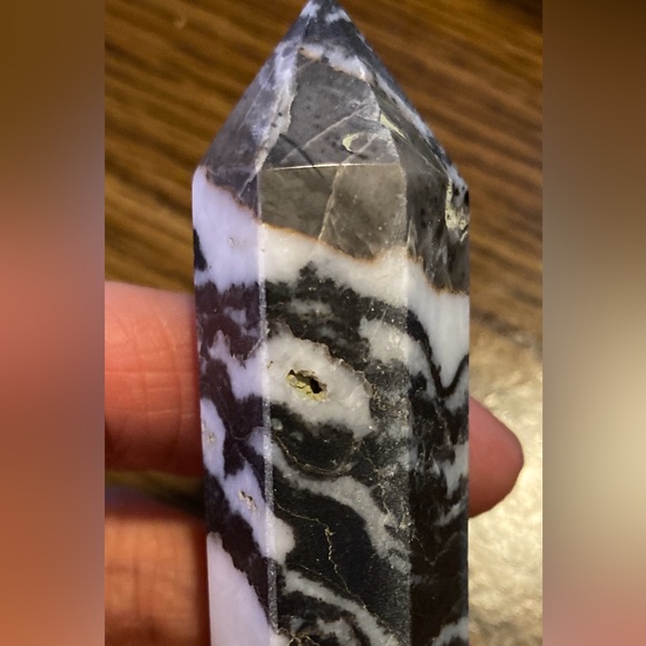 2 small Zebra Jasper Towers - Picture 11 of 14